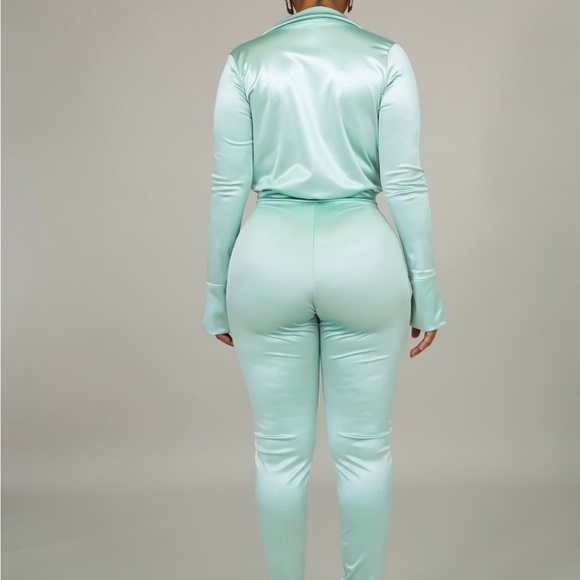 🔥🔥Pants & Bodysuit Set🔥🔥 - Picture 2 of 6